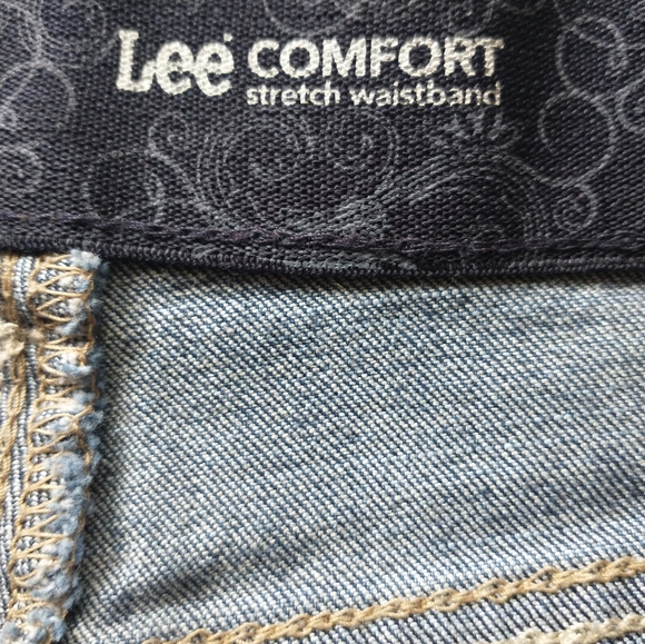 Lee Comfort Women's Size 10 Jean Shorts - Picture 4 of 4